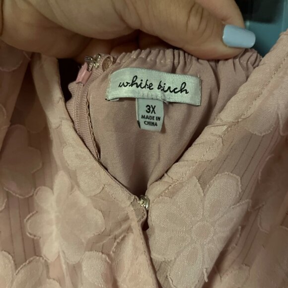 Pink Floral Romper - Picture 4 of 9